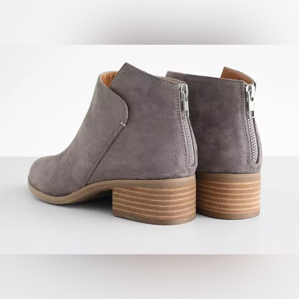 NWOT - DV by Dolce Vita Gray Suede Asymmetrical Dream Ankle Booties - Picture 3 of 7